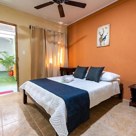 El Cocobolo Food&Rest Room 6 Bed And Breakfast Wifi Ac Pkg Gratis Liberia Ngoại thất bức ảnh