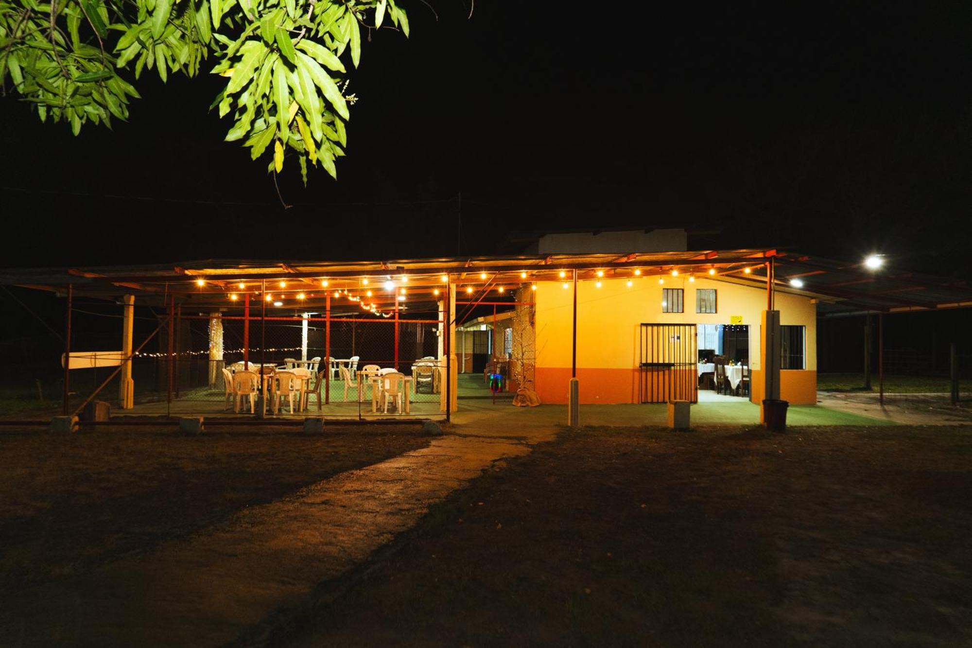 El Cocobolo Food&Rest Room 6 Bed And Breakfast Wifi Ac Pkg Gratis Liberia Ngoại thất bức ảnh