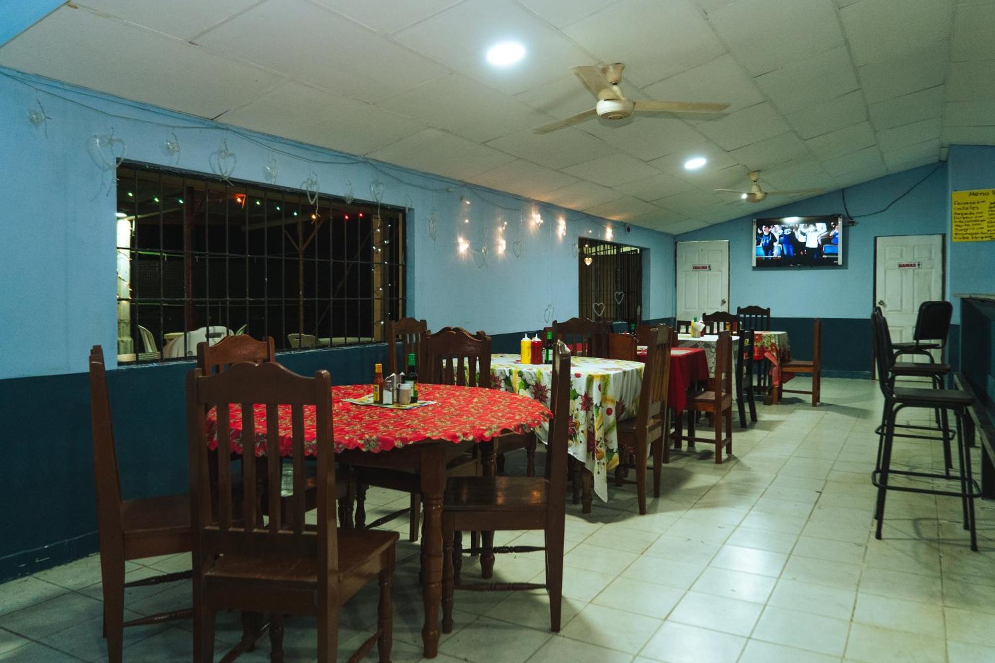 El Cocobolo Food&Rest Room 6 Bed And Breakfast Wifi Ac Pkg Gratis Liberia Ngoại thất bức ảnh